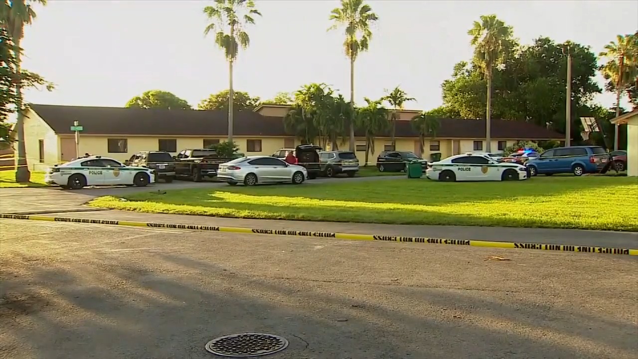 Teen critically injured in Miami-Dade shooting, deputies say – WSVN 7News | Miami News, Weather, Sports