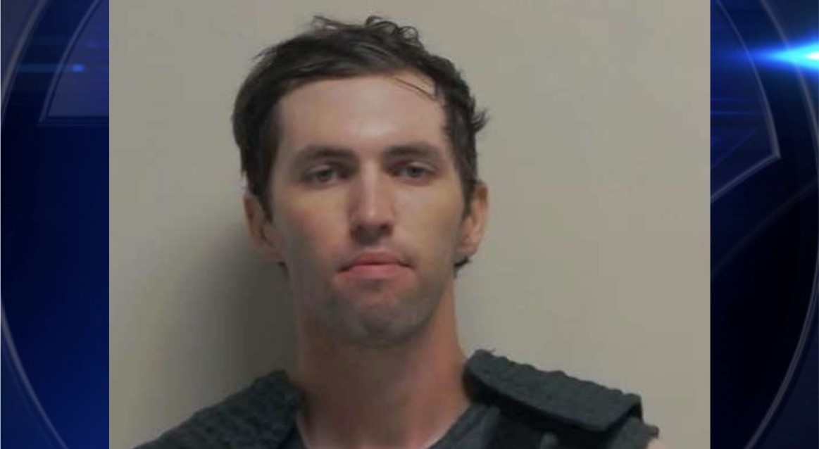 OREM, Utah (AP) — A 22-year-old Utah man who was arrested and booked on murder charges in the assassination of Charlie Kirk held deep disdain<a class="excerpt-read-more" href="https://wsvn.com/news/us-world/suspect-in-charlie-kirk-killing-became-more-political-opposed-activists-views-authorities-say/">Read More</a>