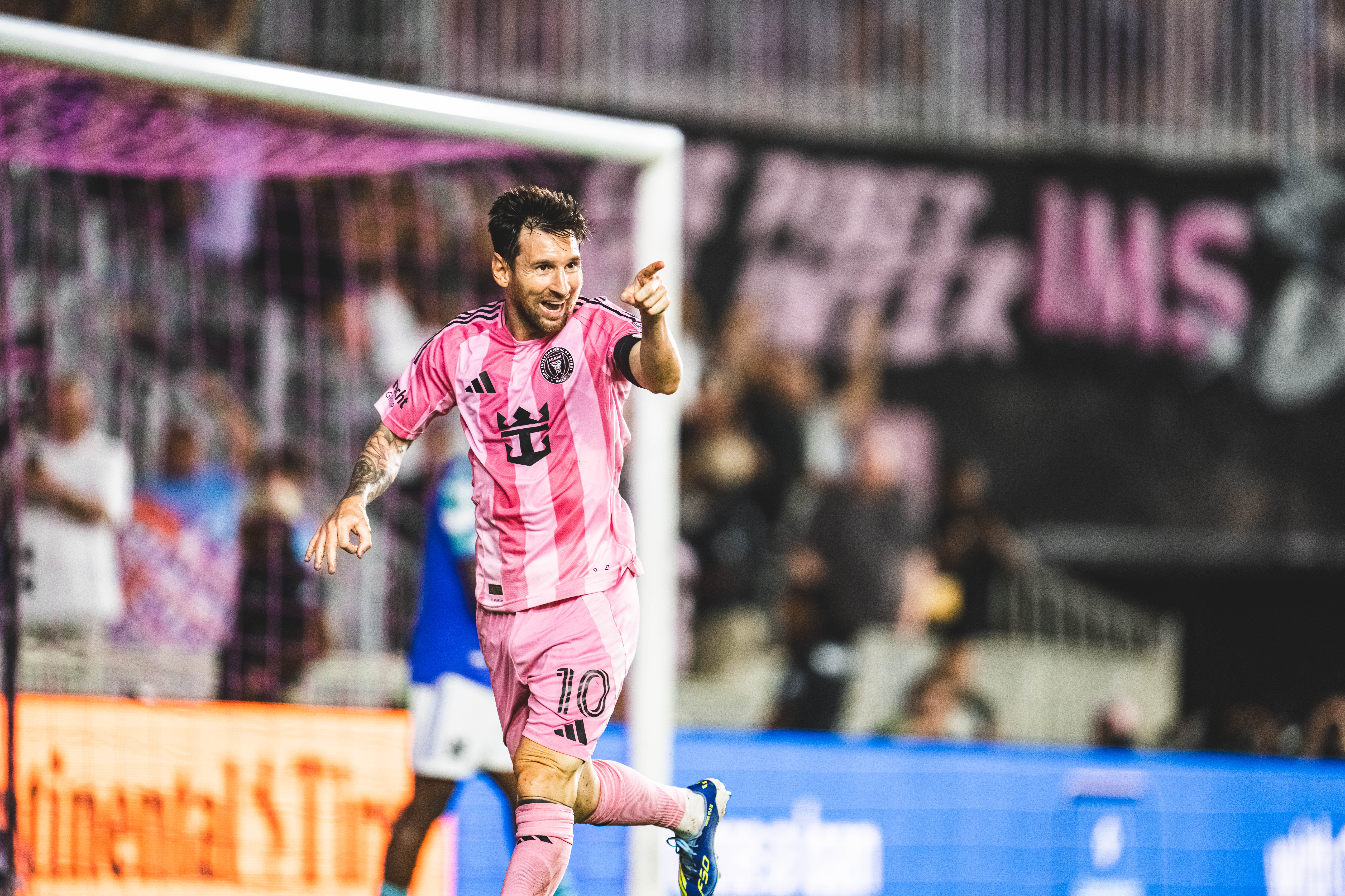 Lionel Messi and Inter Miami near deal to extend contract through at least 2026, AP source says – WSVN 7News | Miami News, Weather, Sports | Fort Lauderdale