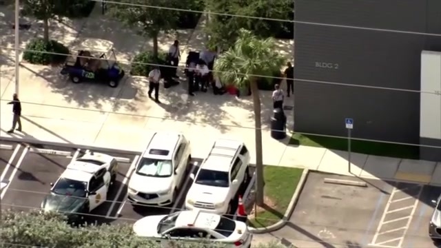 5 children hospitalized after eating shared food item at Pinecrest Glades Academy, officials say – WSVN 7News | Miami News, Weather, Sports