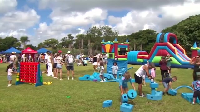 Bayshore Park opens in Miami Beach 19 4 acre public park has lake dog