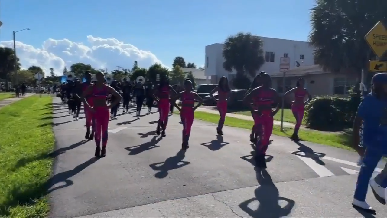 Students take part in anti-bullying parade in Fort Lauderdale