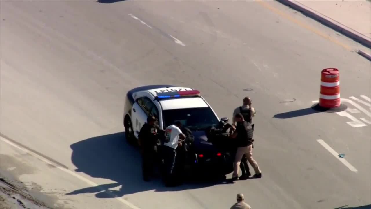 2 men arrested after brief pursuit on stolen Lamborghini near Golden Glades; police looking for 2nd car with possible subjects