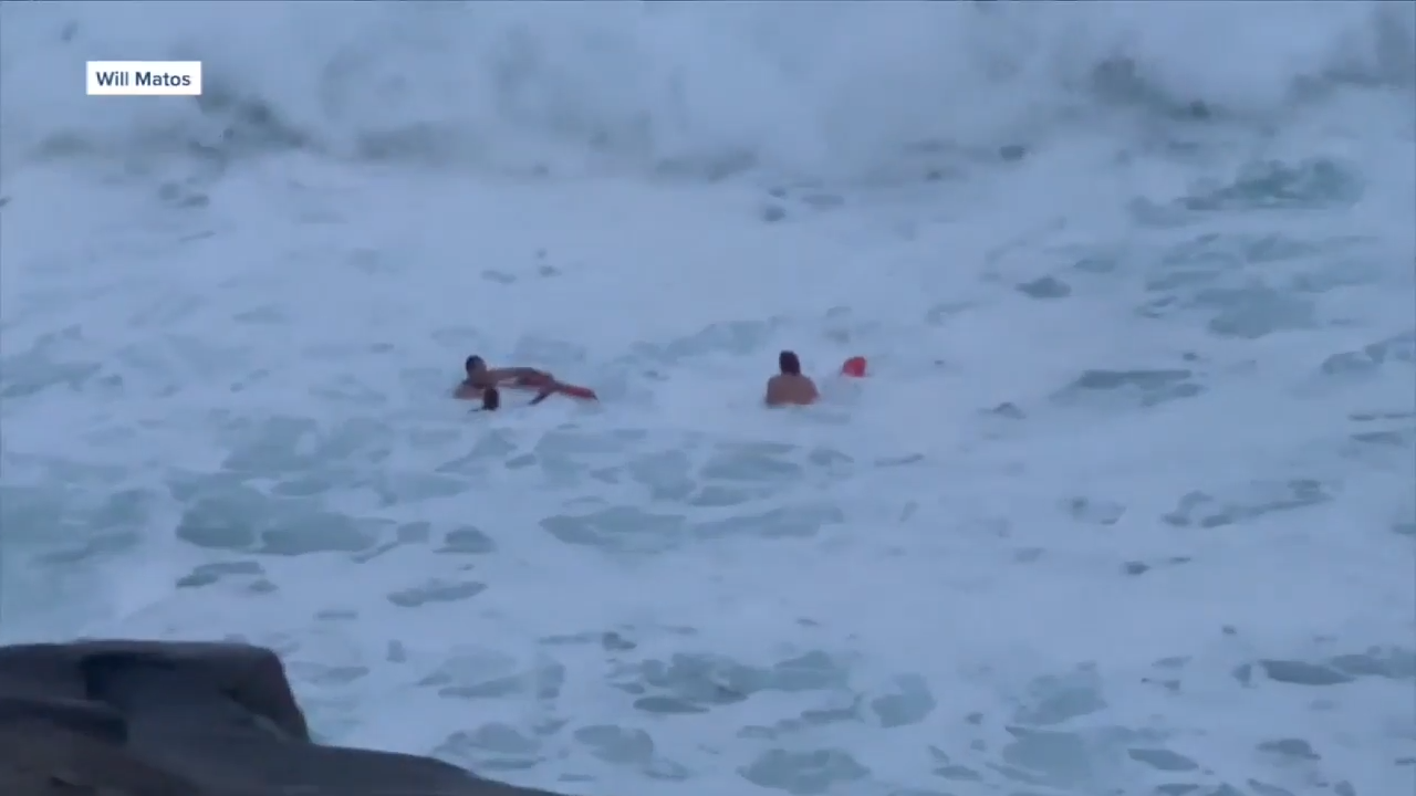 High surf leads to rescued fishermen in California