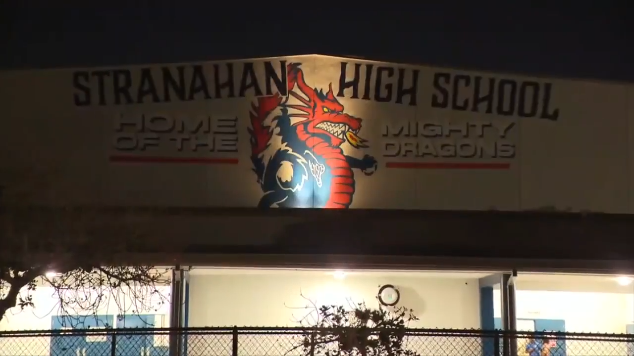 5 Stranahan High students who took edibles transported to hospital as precaution; mother of student speaks out, files police report