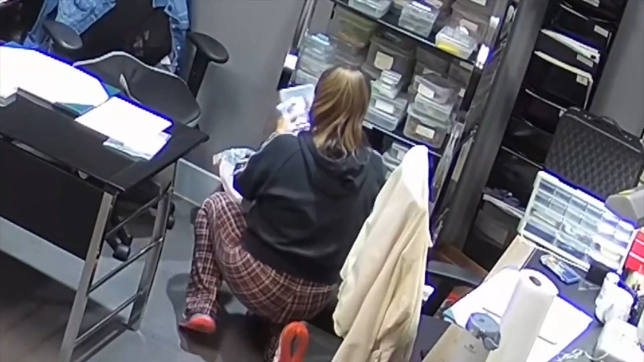 Jewelry store employee arrested after swiping more than $100k in monthslong heist, police say