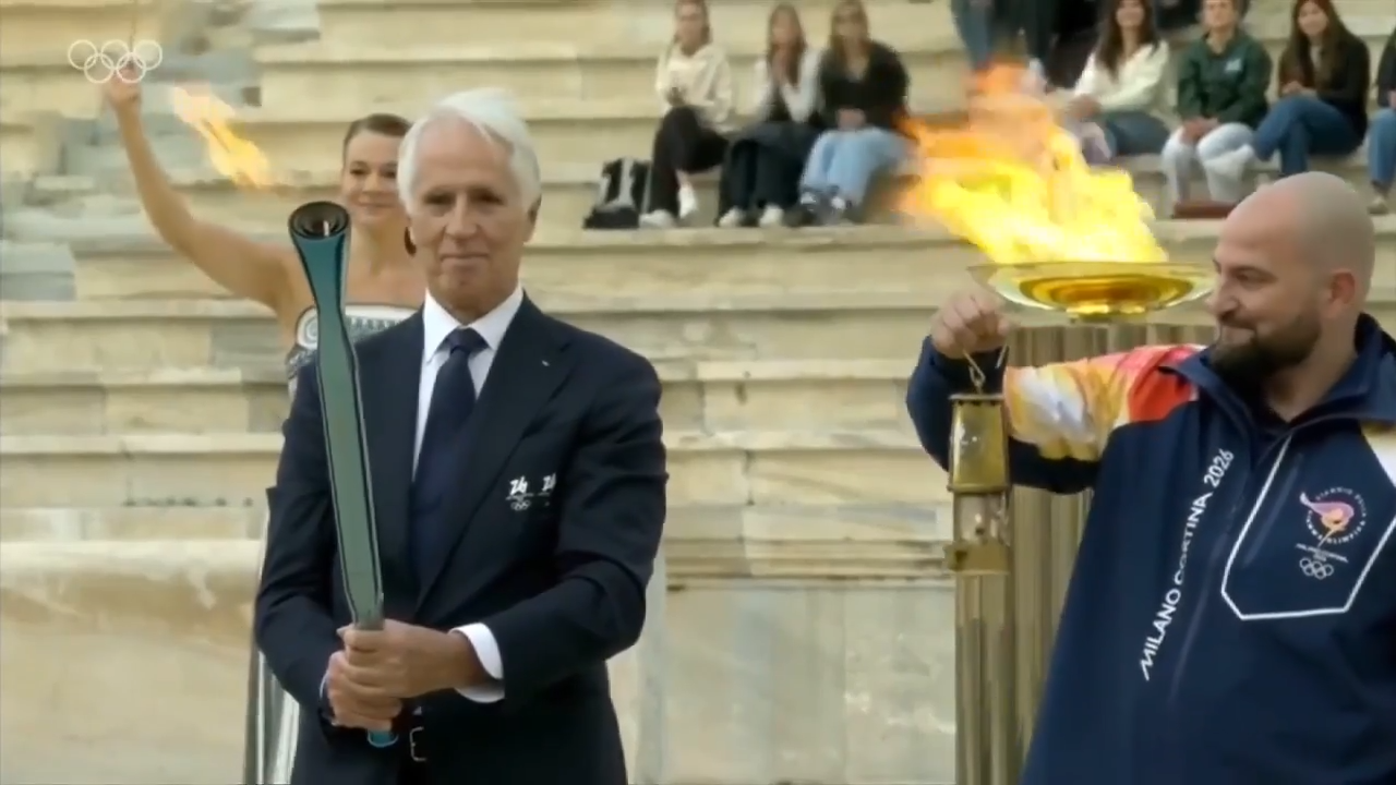 Olympic flame for Milan Cortina Winter Games arrives in Italy following handover in Greece – WSVN 7News | Miami News, Weather, Sports | Fort Lauderdale