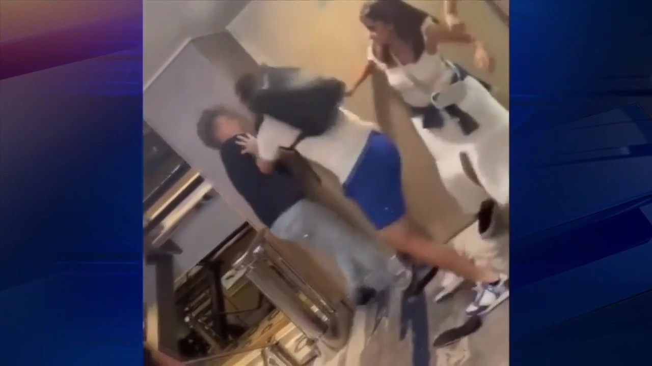 MIAMI (WSVN) - A Miami Lakes attorney who ended up behind bars after a fight on board a cruise ship said a video proves that<a class="excerpt-read-more" href="https://wsvn.com/news/local/miami-dade/miami-lakes-attorney-says-video-shows-him-defending-his-family-during-scuffle-on-cruise-ship-files-motion-to-dismiss-case/">Read More</a>