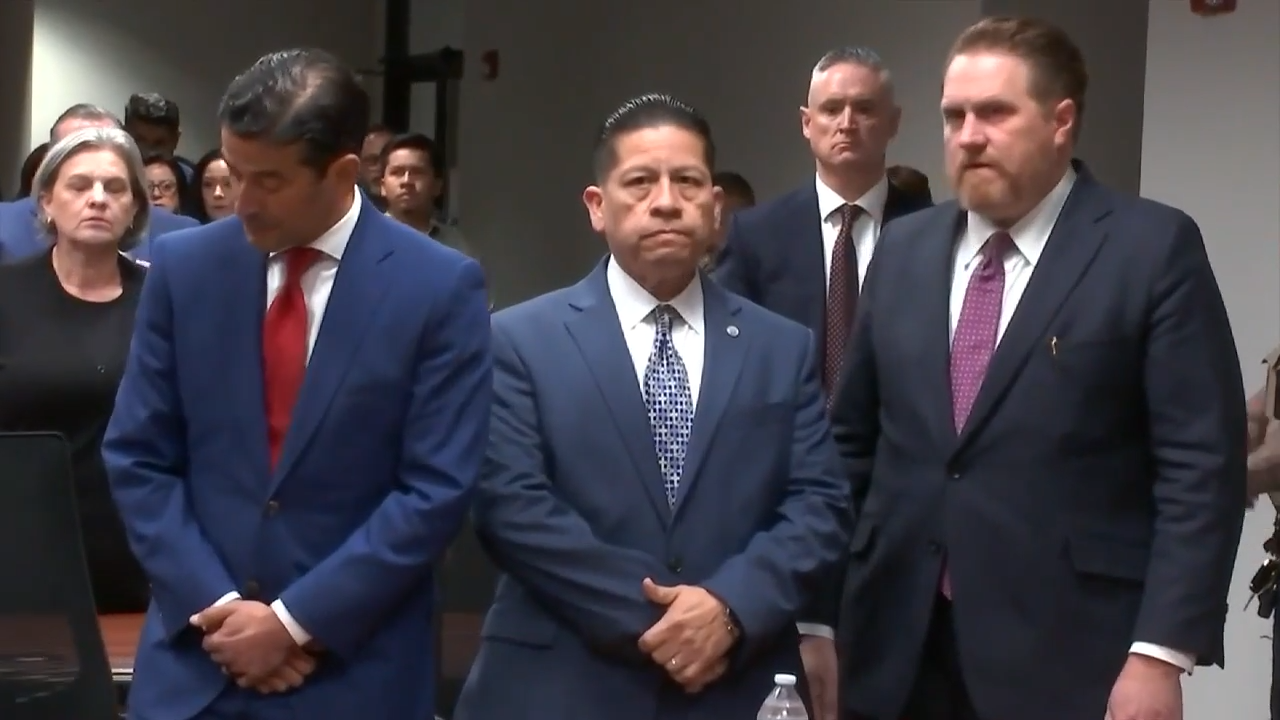 Former Uvalde officer acquitted in trial over police response to Robb Elementary attack