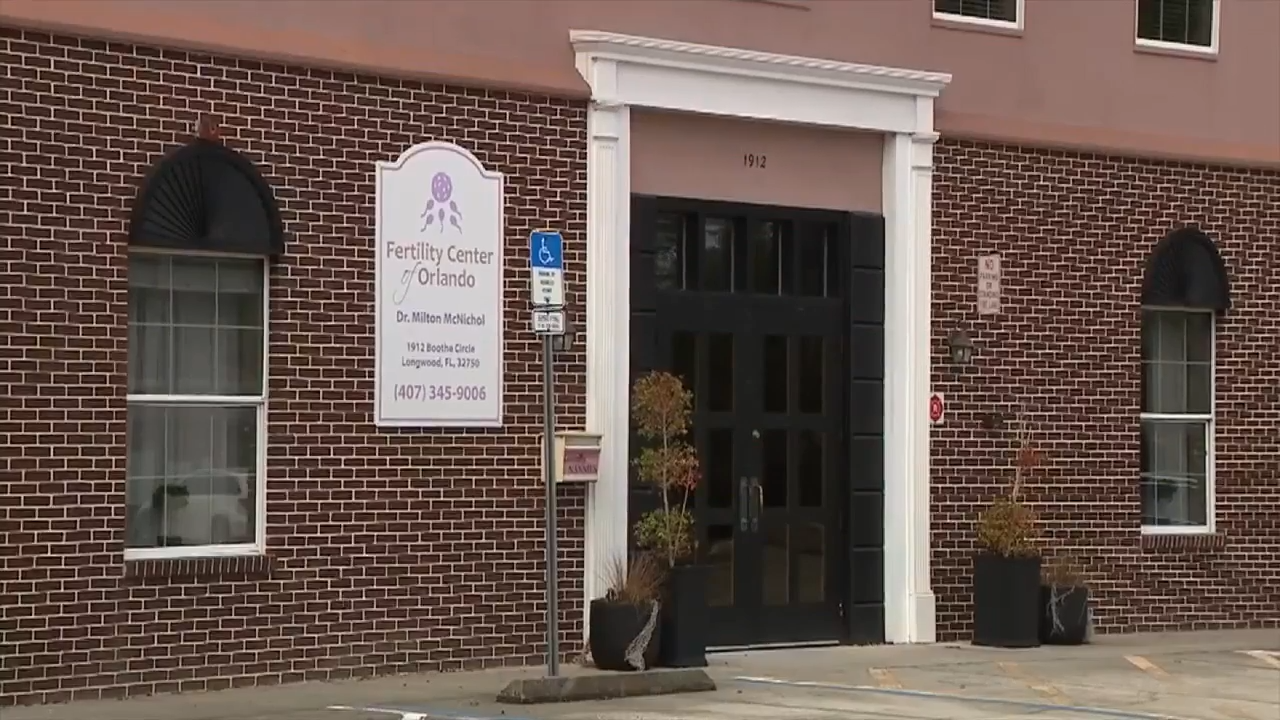 Orlando mother gave birth to someone else’s baby after doctor implants wrong embryo during IVF treatment, lawsuit claims