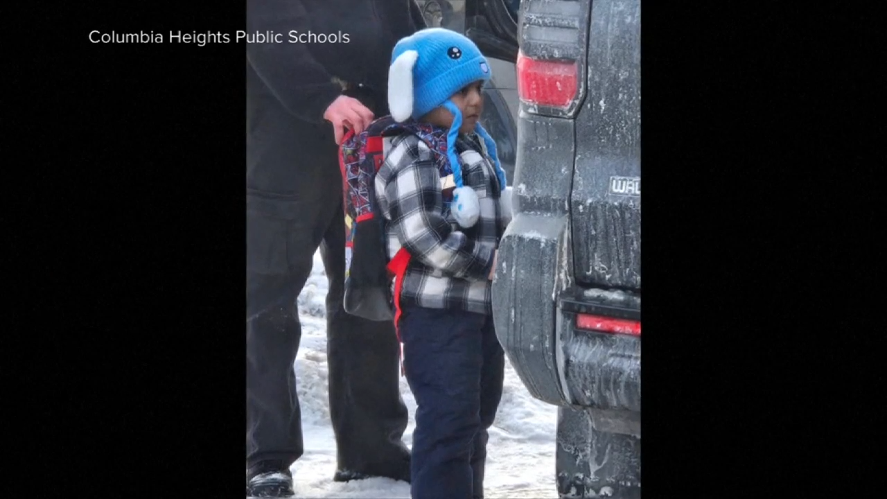 Federal officers detain a 5-year-old boy who a school official says was used as ‘bait’