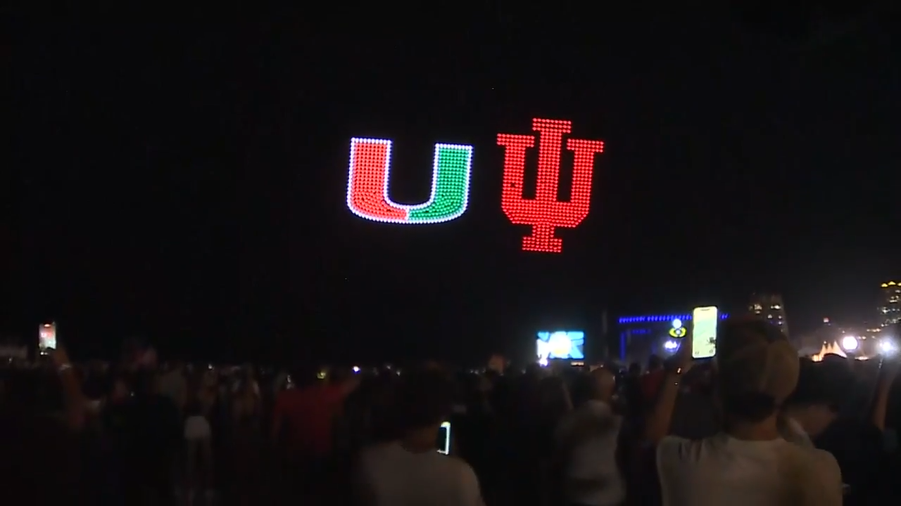Hurricanes and Hoosiers fans celebrate in Miami Beach at special concert and other sites ahead of championship game – WSVN 7News | Miami News, Weather, Sports | Fort Lauderdale
