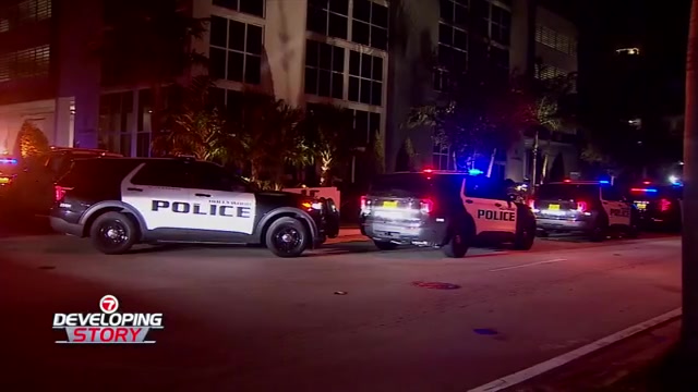 Police surround Hollywood high-rise after 1 found shot; victim expected to be OK