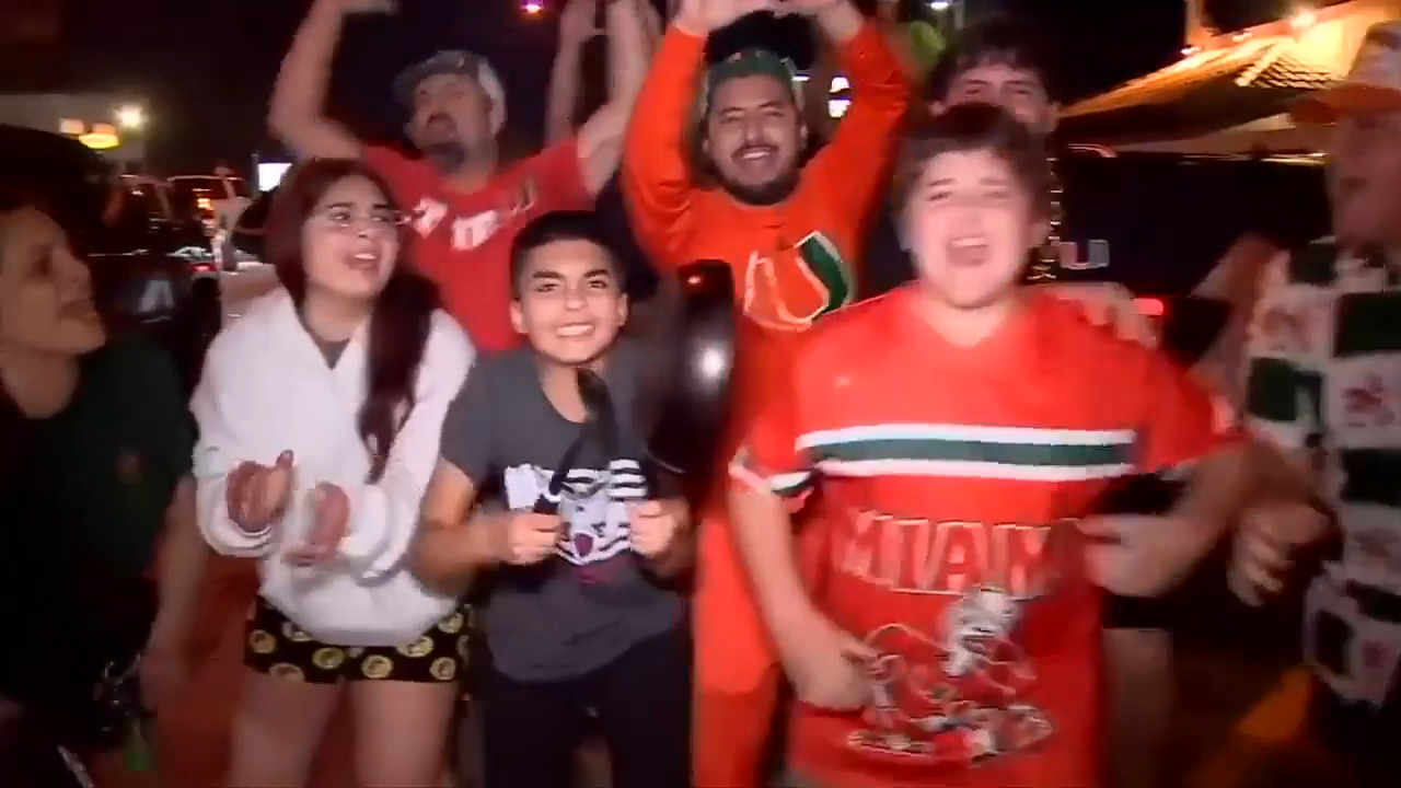 UM fans of all ages bang pots and pans as Canes score their way into national championship