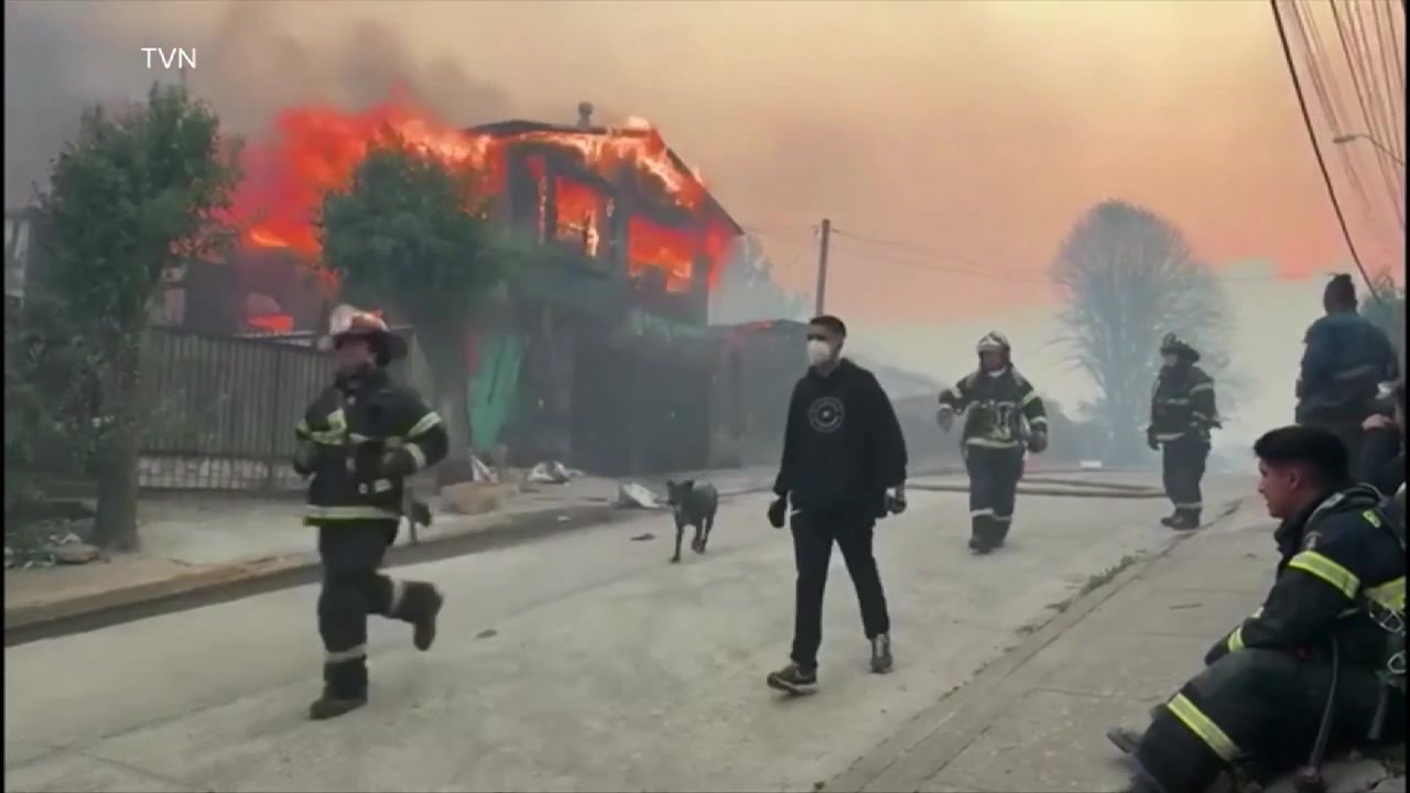 Chile fights wildfires that killed 19 and forced massive evacuations
