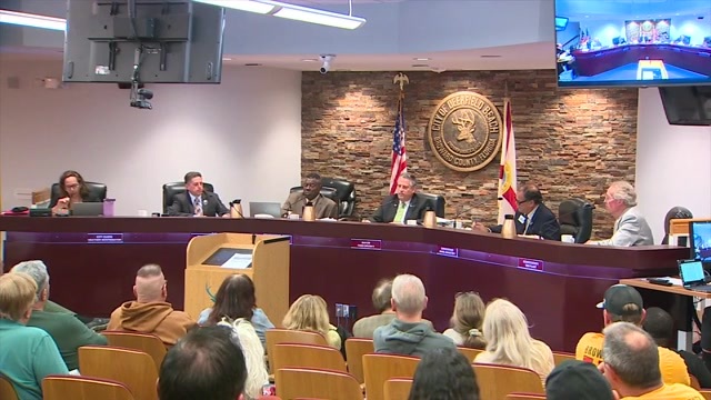 DEERFIELD BEACH, FLA. (WSVN) - City leaders in Deerfield Beach decided they are done with the Broward Sheriff’s Office and are moving forward with their<a class="excerpt-read-more" href="https://wsvn.com/news/local/broward/deerfield-beach-commissioners-vote-to-cut-ties-with-bso-impacting-tens-of-thousands-of-workers/">Read More</a>