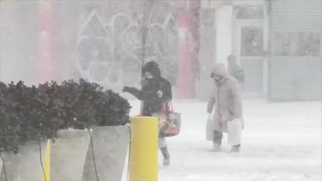 (AP) — A massive winter storm dumped sleet, freezing rain and snow across much of the U.S. on Sunday, bringing subzero temperatures and halting air and road<a class="excerpt-read-more" href="https://wsvn.com/news/us-world/massive-winter-storm-dumps-sleet-freezing-rain-and-snow-around-much-of-us/">Read More</a>
