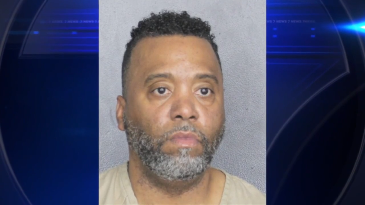 FORT LAUDERDALE, FLA. (WSVN) - A fourth Broward County school employee has bonded out of jail after he was arrested for what, deputies say, was<a class="excerpt-read-more" href="https://wsvn.com/news/local/broward/4th-broward-school-employee-bonds-out-of-jail-after-being-accused-of-fraud/">Read More</a>