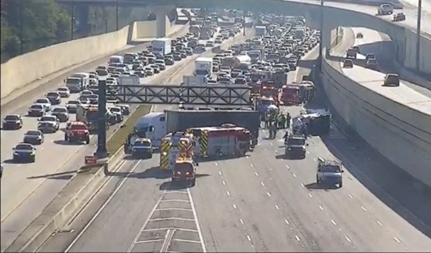 2 drivers hospitalized after rollover crash involving fuel tanker and semi-truck; WB I-595 shut down in Davie