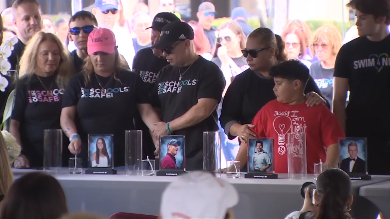 Coral Springs community host ceremonies, pay tribute to honor lives lost in MSD shooting