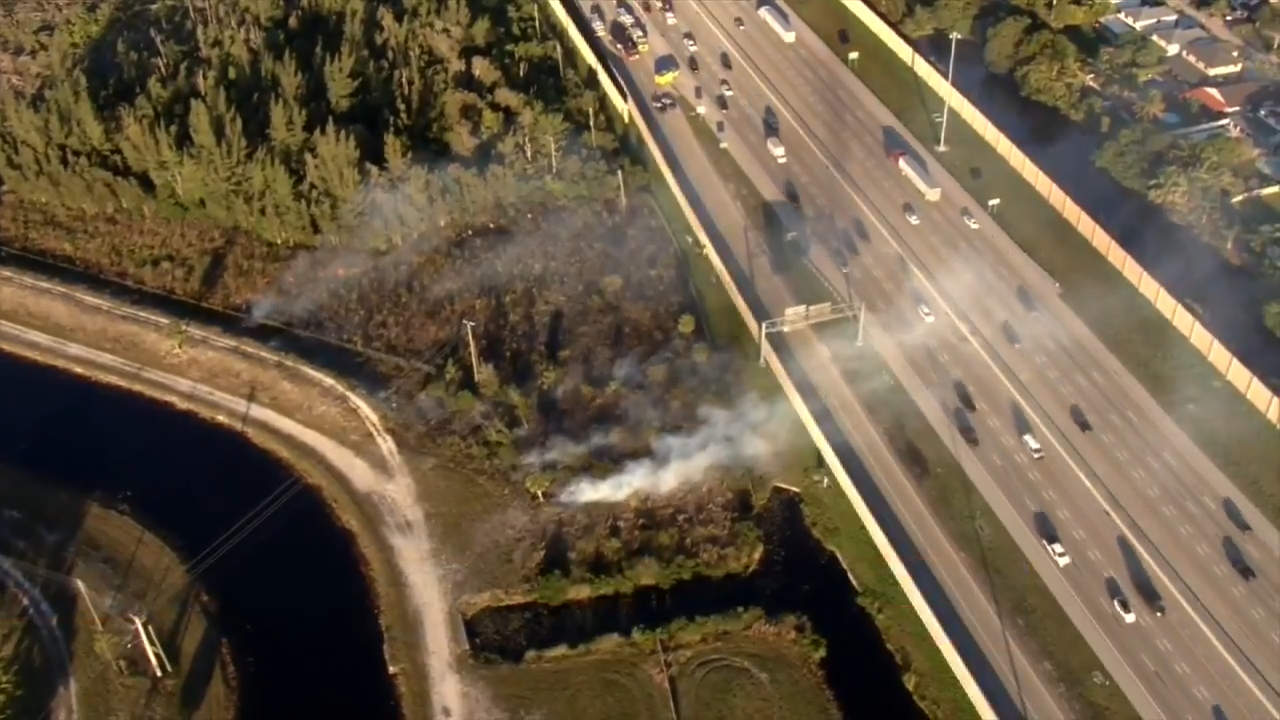 Crews contain small brush fire in Miramar; no injuries reported - WSVN ...