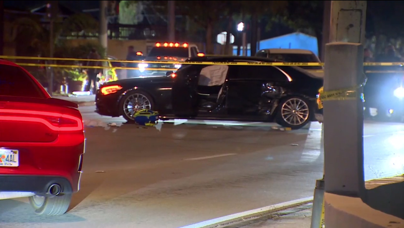 NORTHWEST MIAMI-DADE, FLA. (WSVN) - A chaotic confrontation between deputies and a driver in Northwest Miami-Dade led to a shooting that sent the driver to<a class="excerpt-read-more" href="https://wsvn.com/news/local/miami-dade/mdso-subject-hospitalized-after-pursuit-leads-to-crash-deputy-involved-shooting-in-nw-miami-dade/">Read More</a>
