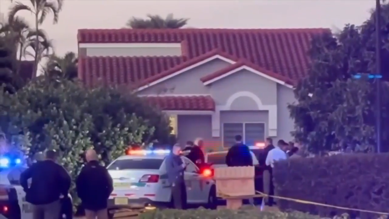 NORTHWEST MIAMI-DADE, FLA. (WSVN) - Family members were left mourning the loss of a loved one, after police shot and killed a 52-year-old woman in<a class="excerpt-read-more" href="https://wsvn.com/news/local/miami-dade/1-dead-after-deputy-involved-shooting-in-nw-miami-dade-family-speaks-out/">Read More</a>
