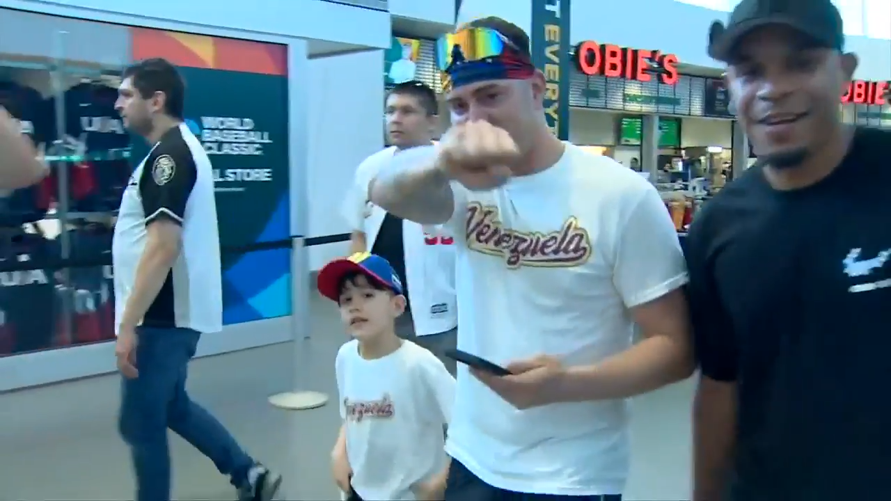 Fans embrace international identities to celebrate beginning of World Baseball Classic – WSVN 7News | Miami News, Weather, Sports | Fort Lauderdale