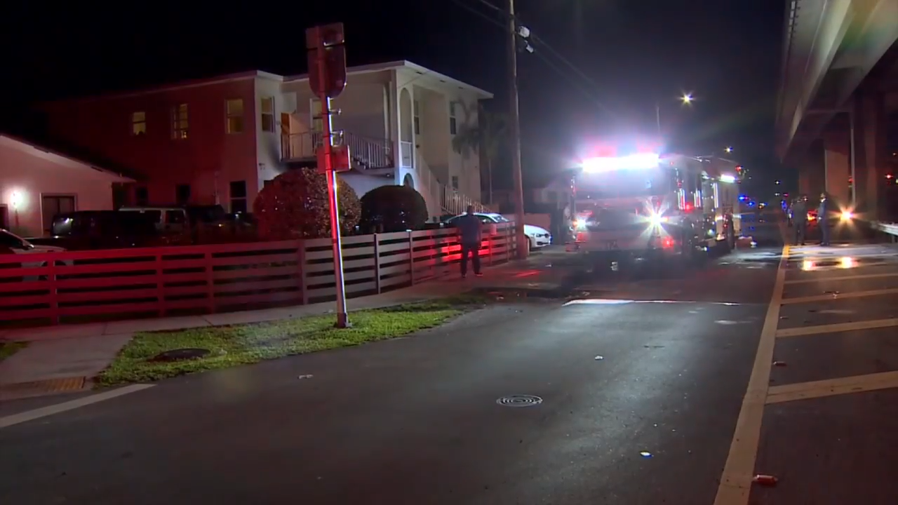 1 critical after suffering severe burns in Miami apartment fire