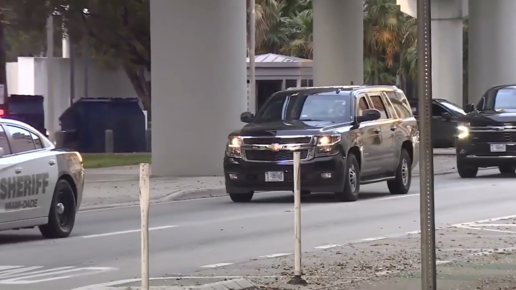 MIAMI (AP) — Secretary of State Marco Rubio is testifying Tuesday over his interactions with former Miami congressman David Rivera nearly a decade ago, when his longtime<a class="excerpt-read-more" href="https://wsvn.com/news/politics/rubio-testifies-in-former-congressmans-venezuela-lobbying-trial/">Read More</a>