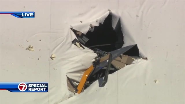 Helicopter crashes into Boynton Beach warehouse, causing hole in roof