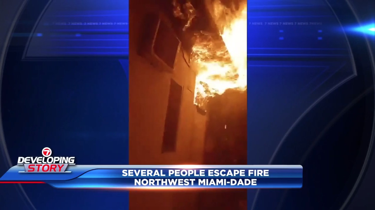 Fire in West Little River damages 3 mobile homes; good Samaritan suffers minor burns