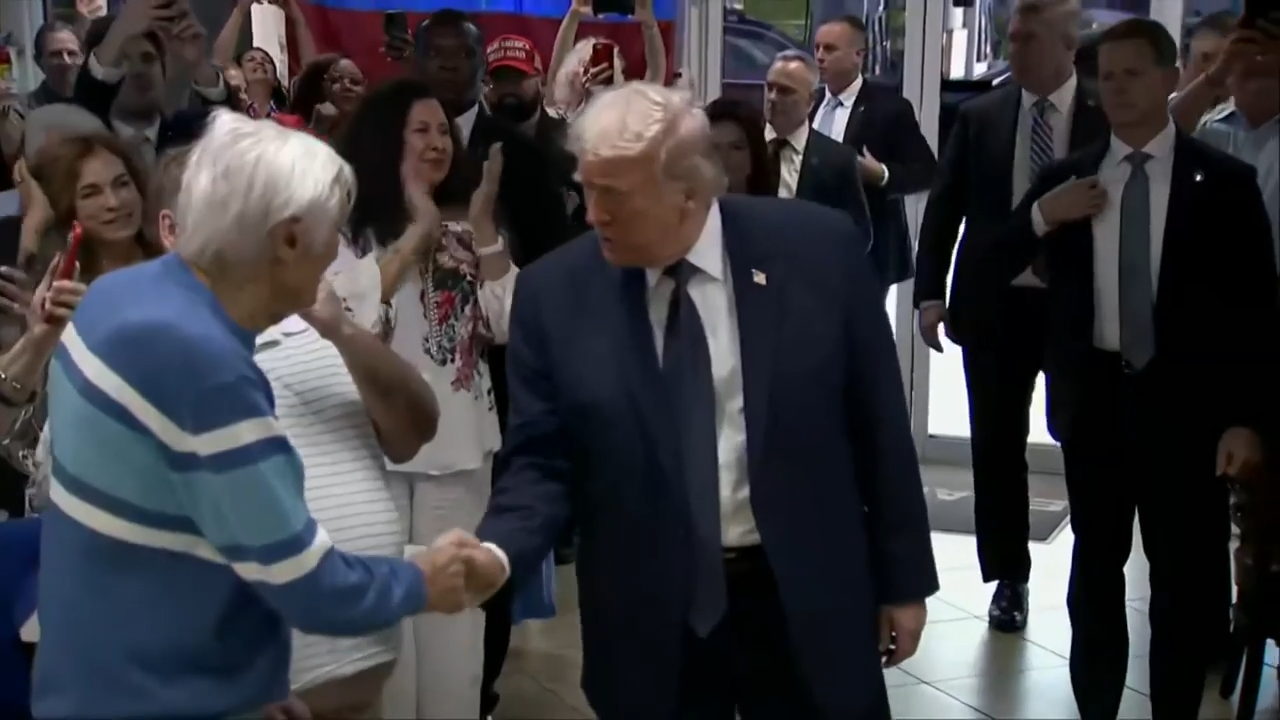 Trump visits Venezuelan restaurant in Doral during South Florida stop as Cubans, Venezuelans hope for change