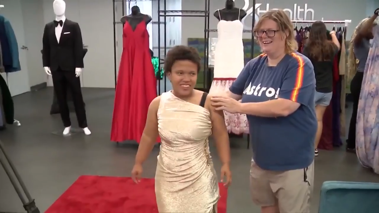 26Healths Operation Prom provides free prom dresses and suits for  students in Orlando