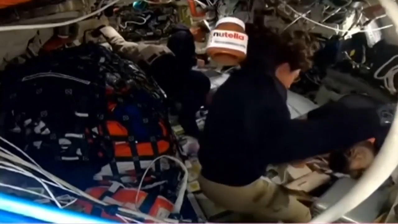 Nutella steals spotlight during Artemis II livestream as jar floats around astronauts
