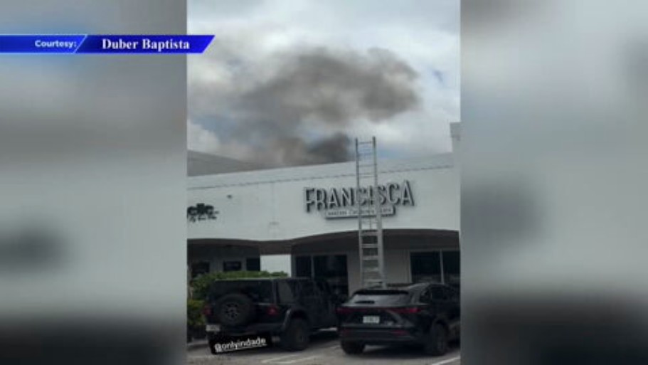 Fire crews extinguish flames caused by AC unit in Doral restaurant
