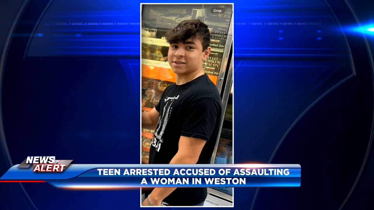 17-year-old arrested for exposing himself, attacking woman in Weston, police say