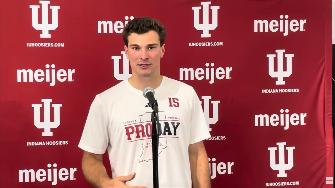 Supporters of Fernando Mendoza hold private watch party ahead of possible 1st overall pick for NFL Draft – WSVN 7News | Miami News, Weather, Sports | Fort Lauderdale