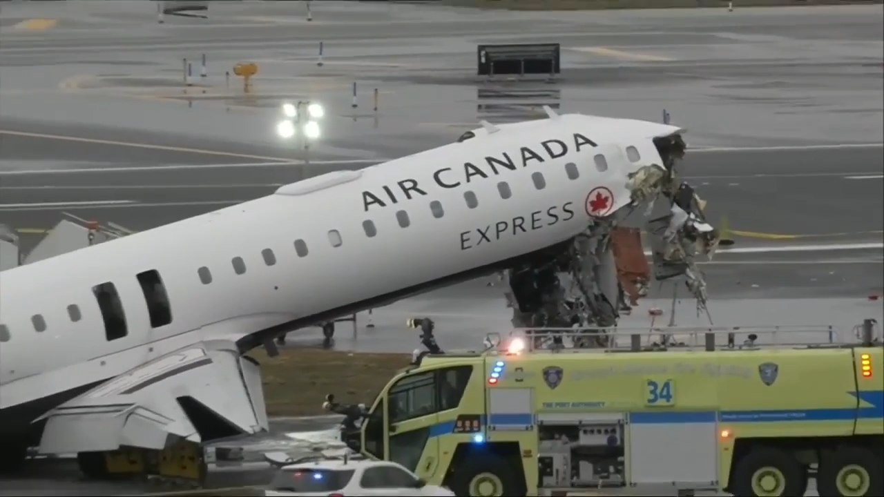 Firefighter heard ‘stop, stop’ before LaGuardia jet crash, but didn’t know who it was for, NTSB says