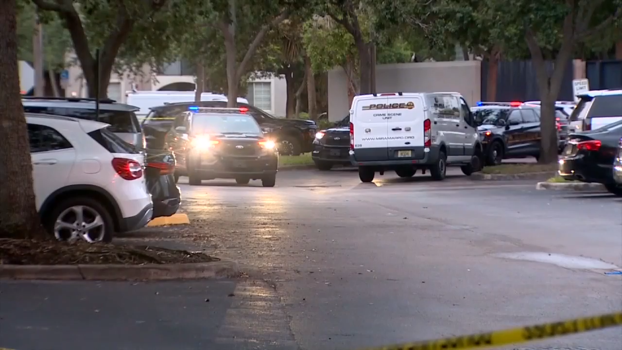 Miramar man fatally shot woman he’d been dating while she robbed his ...