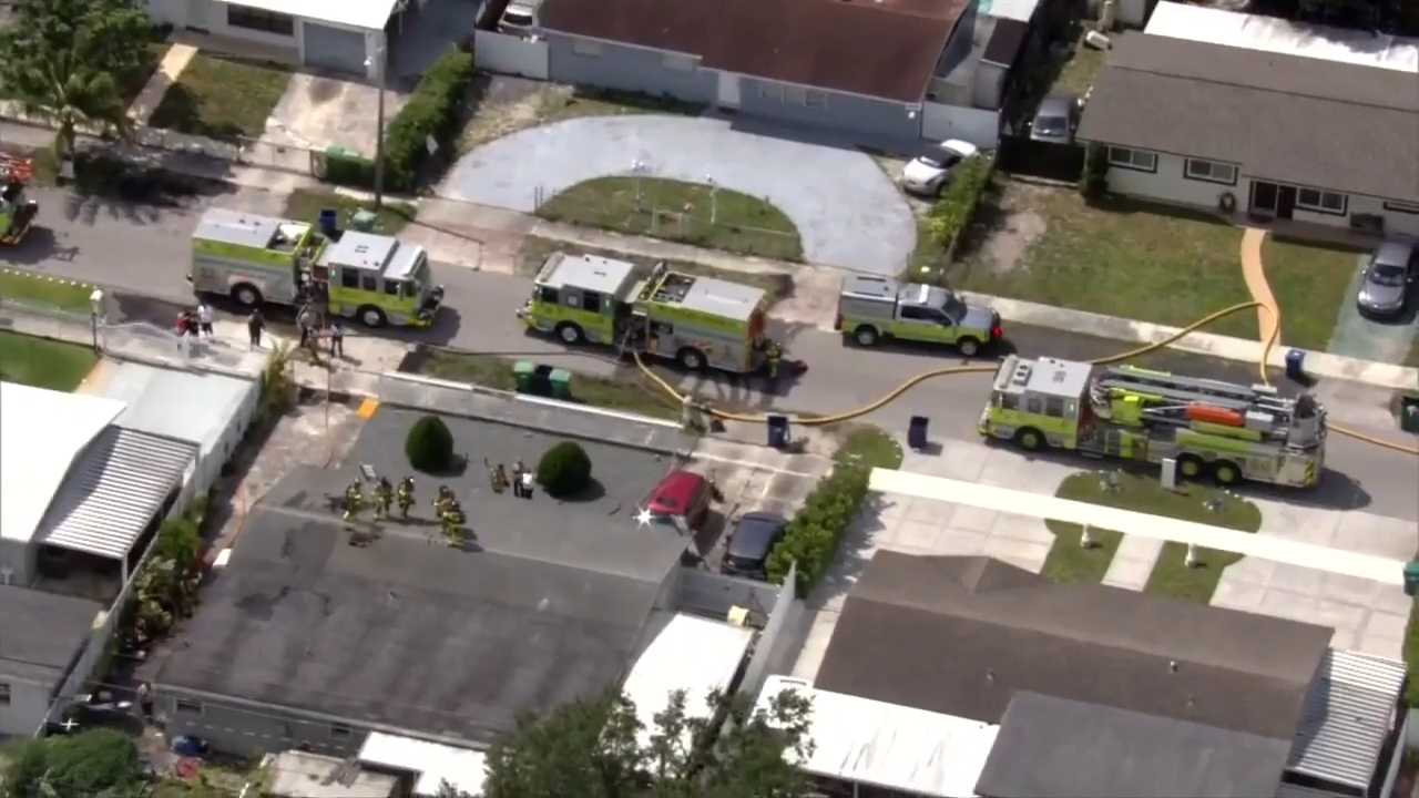 Crews contain fire inside NW Miami-Dade home; no injuries reported