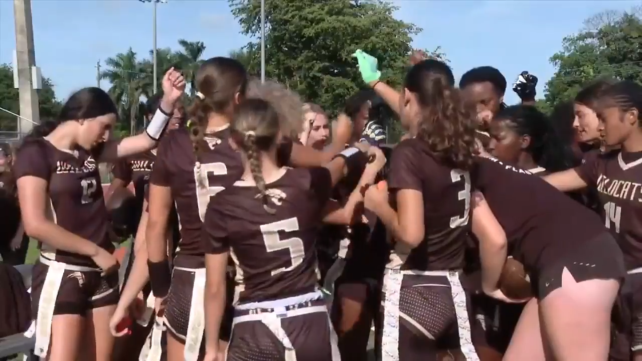 Flag football explodes in popularity for high schoolers across South Florida – WSVN 7News | Miami News, Weather, Sports | Fort Lauderdale
