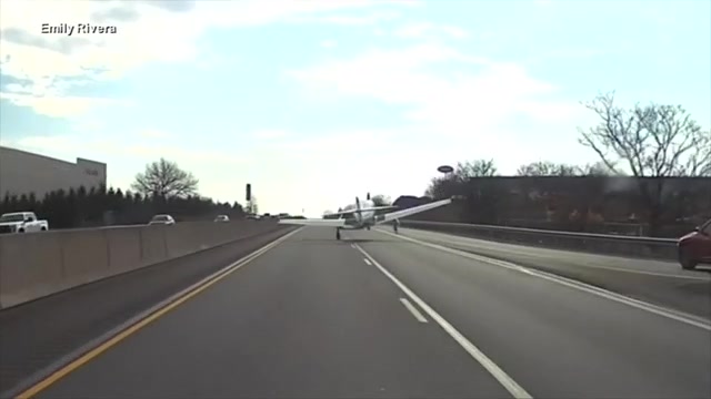 Emergency responder recounts moments plane landed on busy Pennsylvania highway