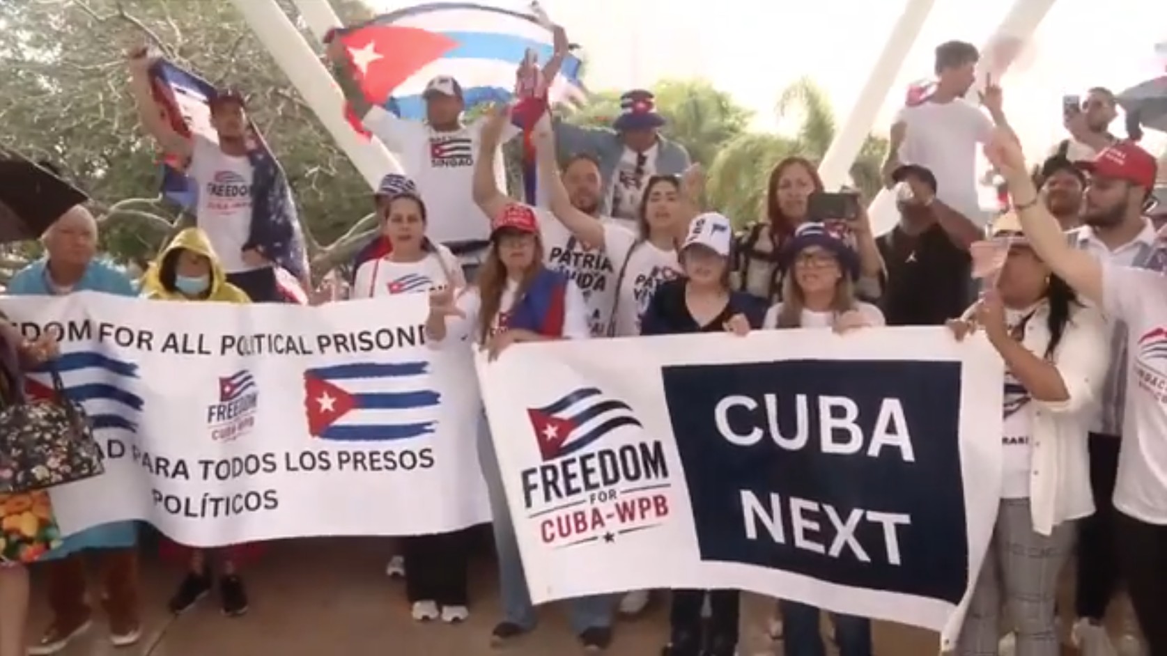 ‘This is the perfect moment’: Hundreds pray, call for action in Cuba at rally held at Bayfront Park