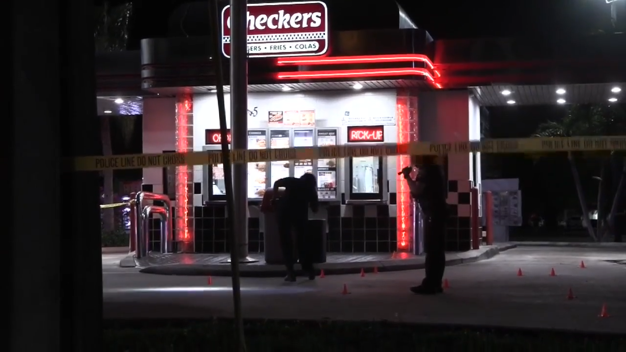 wsvn.com - Jayme Berezdivin - 1 hospitalized after shooting in Miami Gardens; police investigating - WSVN 7News | Miami News, Weather, Sports | Fort Lauderdale