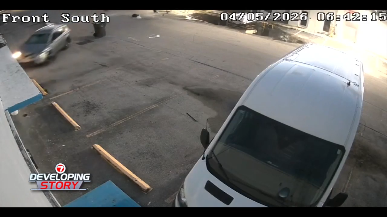 Car crashes into building in Oakland Park; BSFR fire crews respond