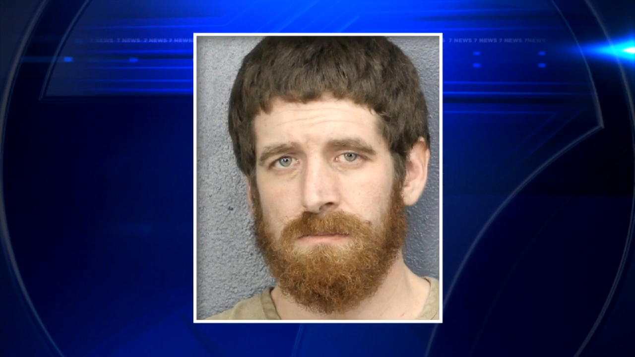 Alleged carjacker who led deputies on pursuit across cities remains behind bars