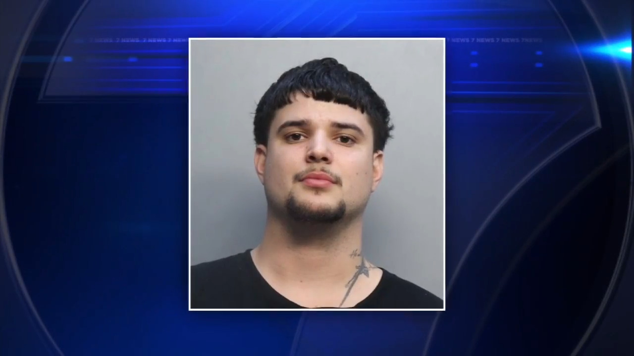 Man arrested for animal cruelty after dog bites mother in Hialeah, police say