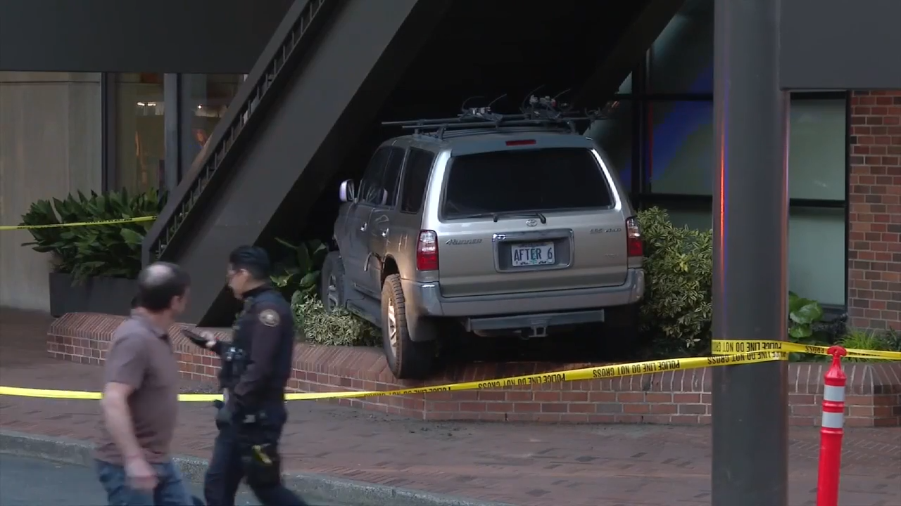 1 person dead after vehicle crashes into an Oregon health club, police say