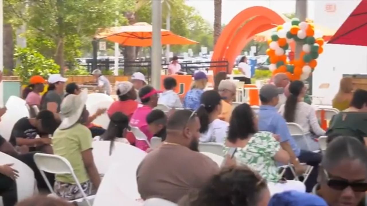 Cancer Survivorship Celebration event held in Dolphin Mall to honor cancer survivors